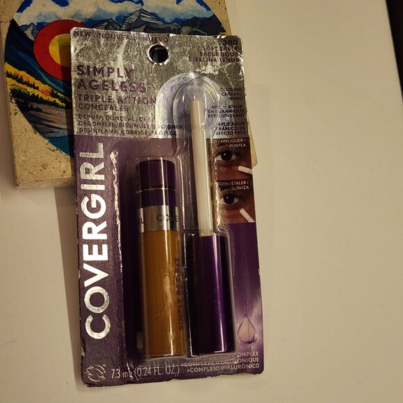 COVERGIRL Simply Ageless Triple Action Concealer - #380 Soft Sable - Picture 8 of 11